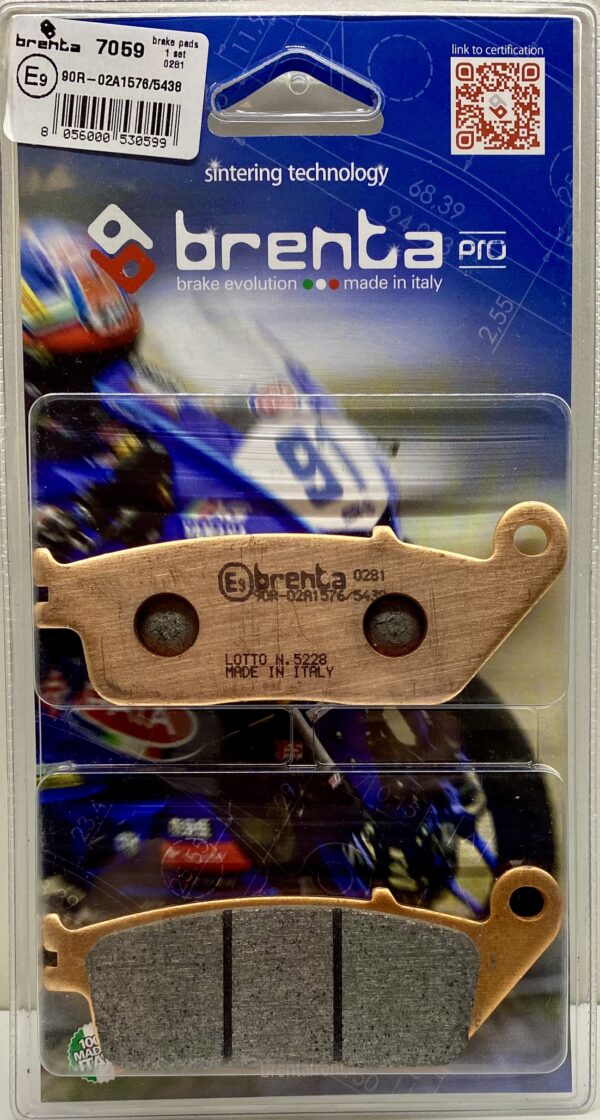 Brenta sintered pro brake pads. Part number BR7059. Two pads in blue packaging.