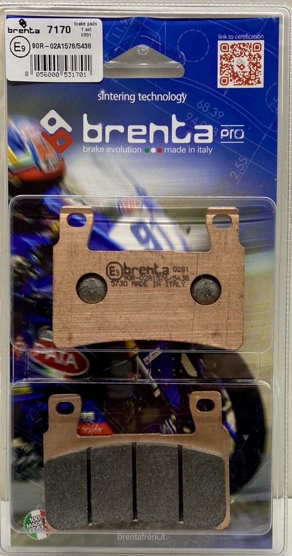 Brenta motorbike brake pads to fit front calipers of many Harley Davidson models.