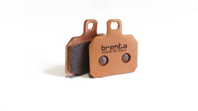 Two Brenta sintered motorcycle brake pads for road use.