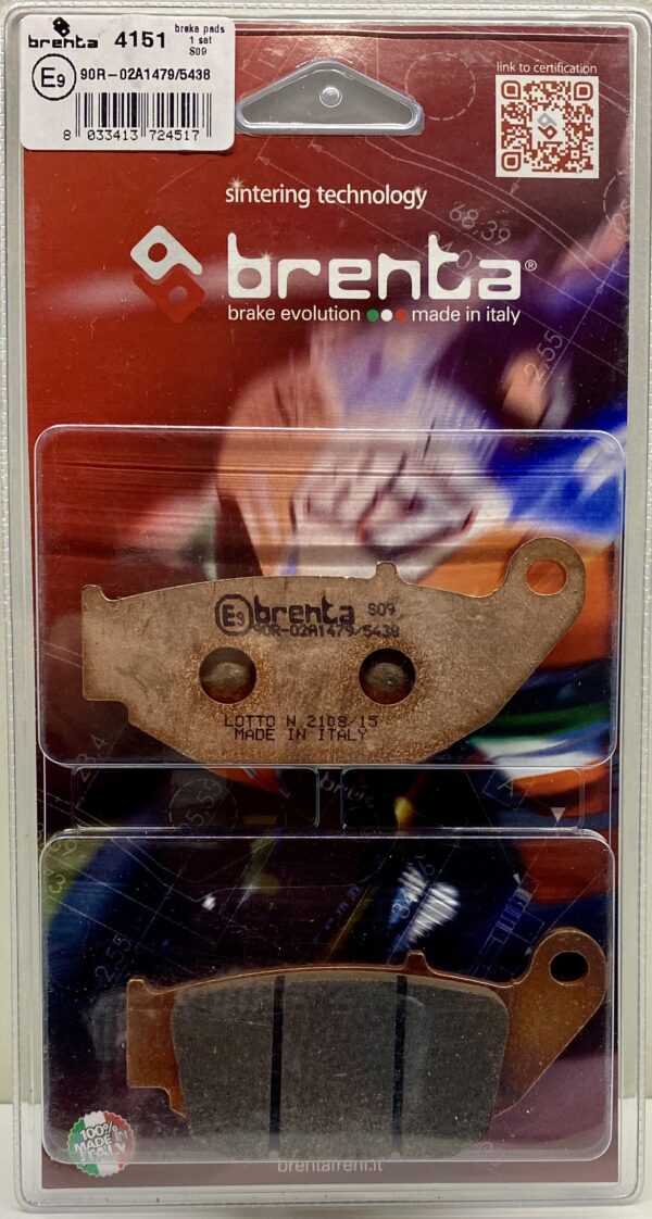 Two Brenta sintered brake pads in red packaging. Pad shape BR4151.