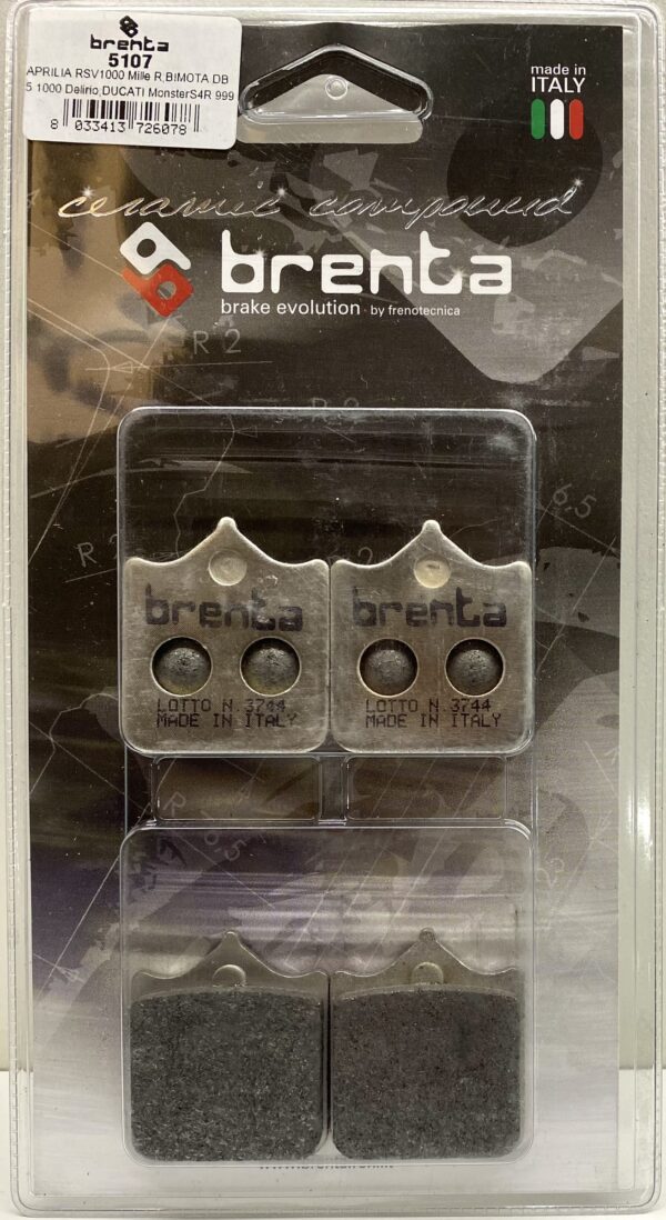 Brenta ceramic brake pads for race use only. Four pads in black packaging. Part BR5107.